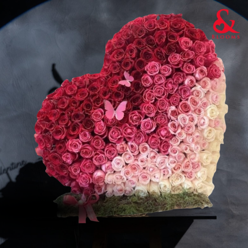 Grand Valentine Heart Roses