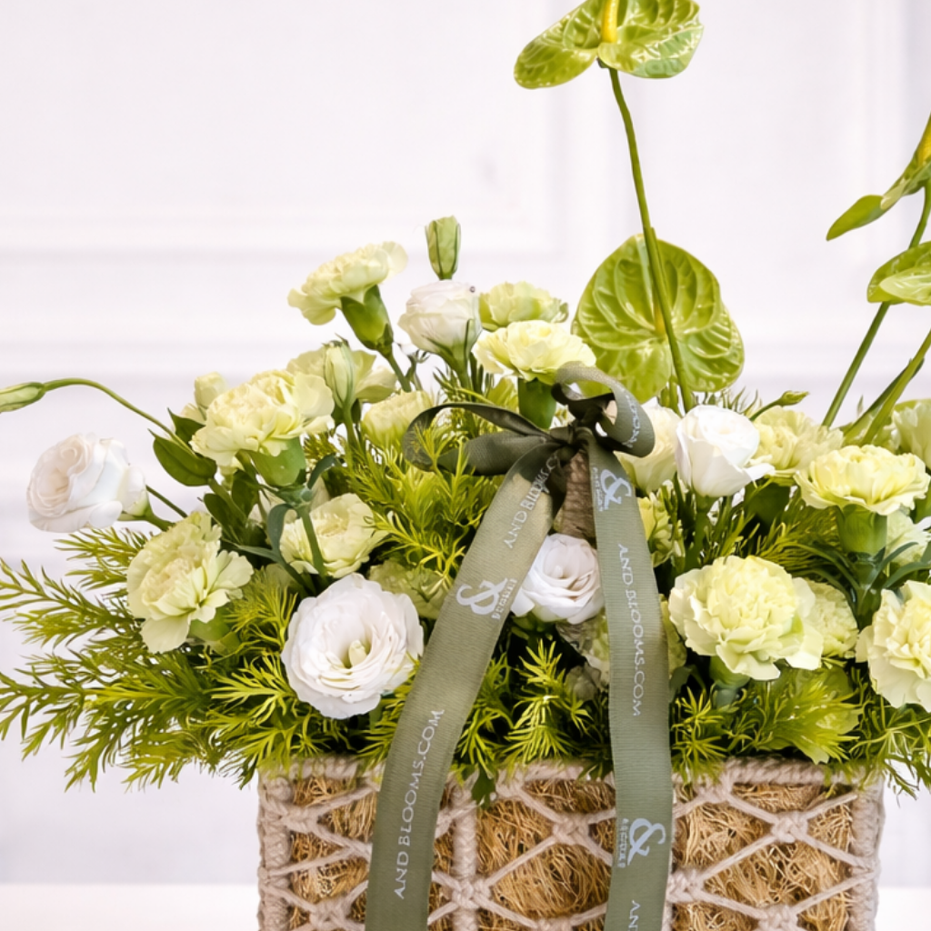 Tolstoy Garden Basket Thumbnail 2